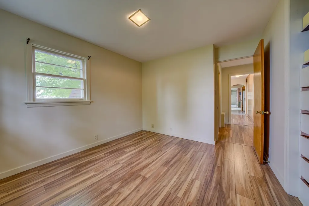 11111 S W Bayshore Drive Elmwood Charter Township MI 49684