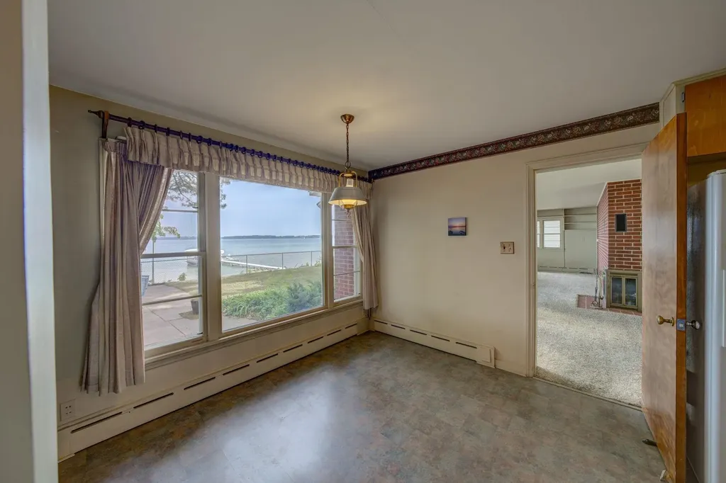 11111 S W Bayshore Drive Elmwood Charter Township MI 49684