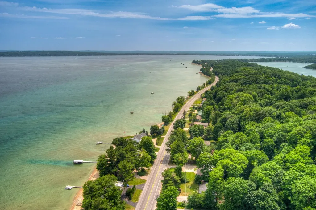 11111 S W Bayshore Drive Elmwood Charter Township MI 49684