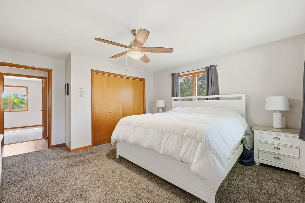 23581 210th Avenue Burdell Township MI 49688