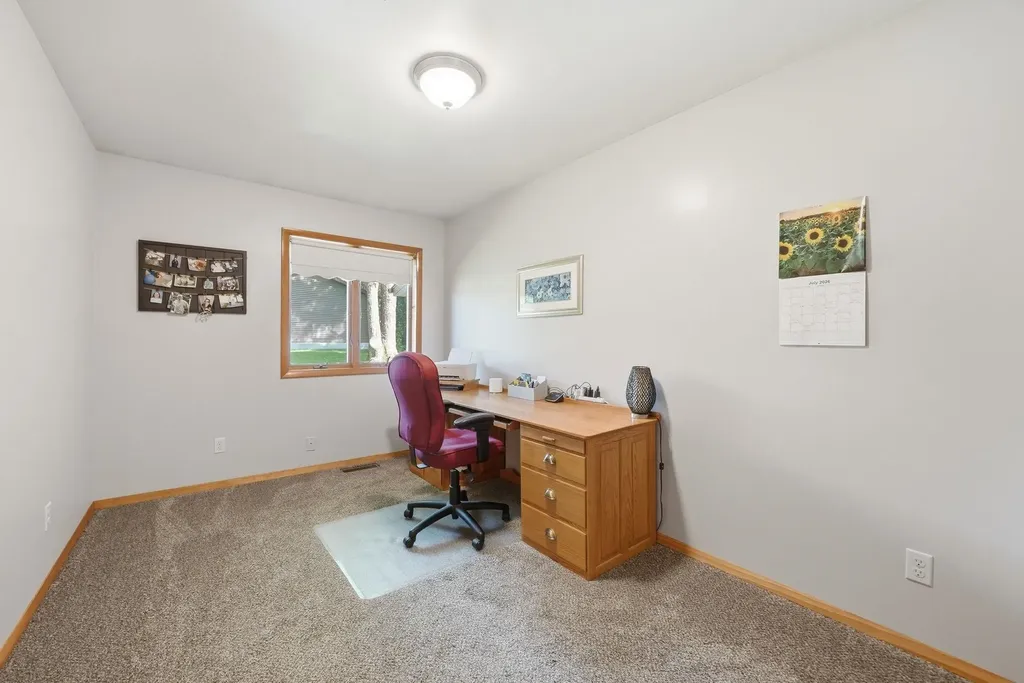 23581 210th Avenue Burdell Township MI 49688