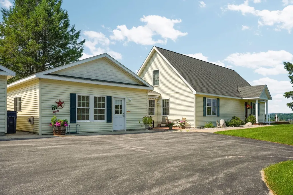 7857 Paige Road Helena Township MI 49615