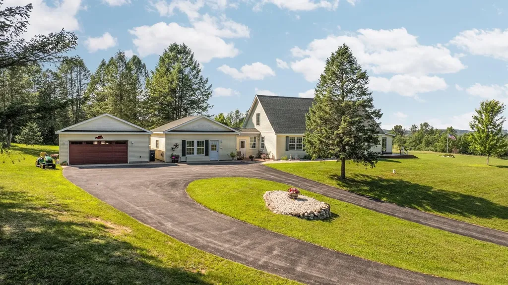 7857 Paige Road Helena Township MI 49615