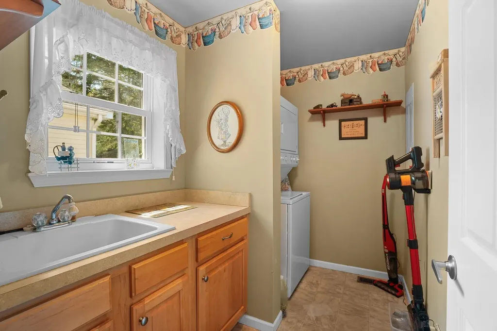 7857 Paige Road Helena Township MI 49615