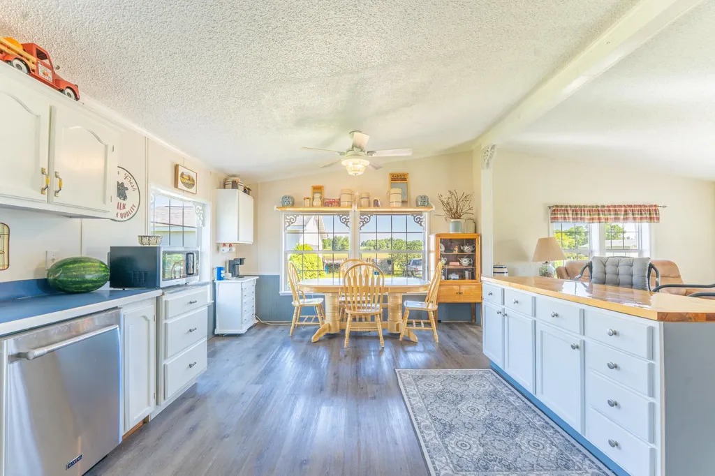 4433 Hamlin Road Mayfield Township MI 49637