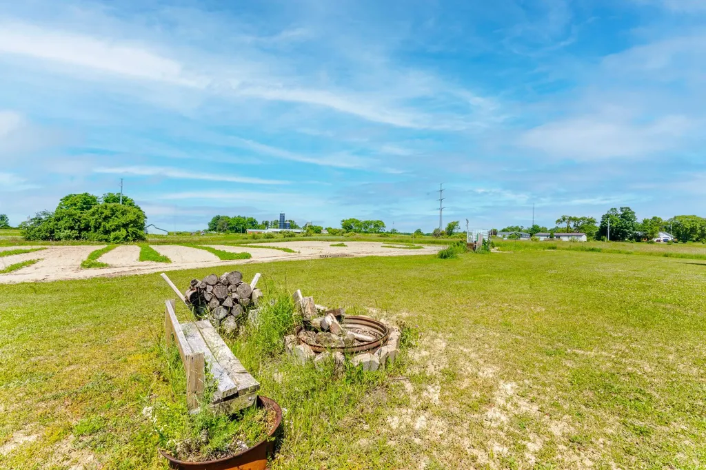 4433 Hamlin Road Mayfield Township MI 49637