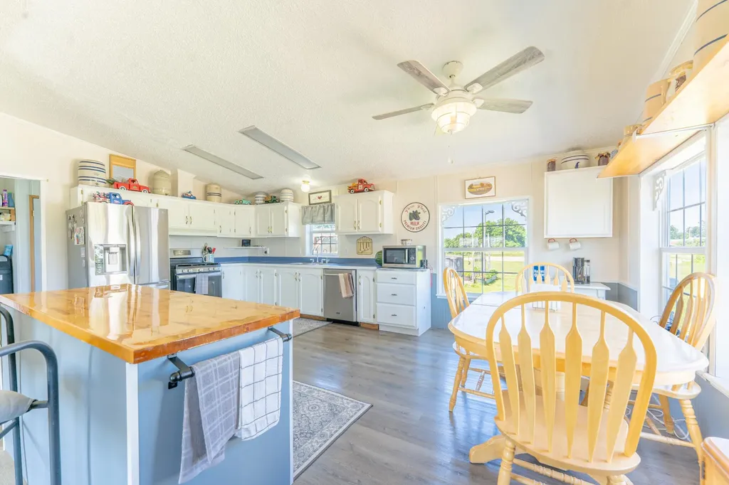 4433 Hamlin Road Mayfield Township MI 49637