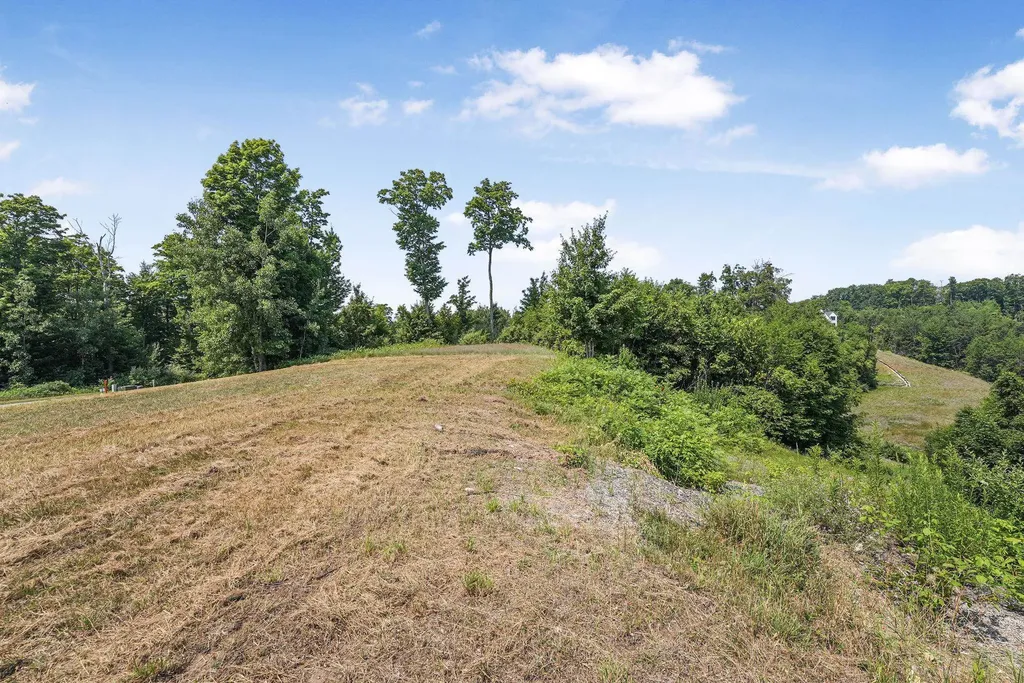 1912 N Blue Water Court Suttons Bay Township MI 49682