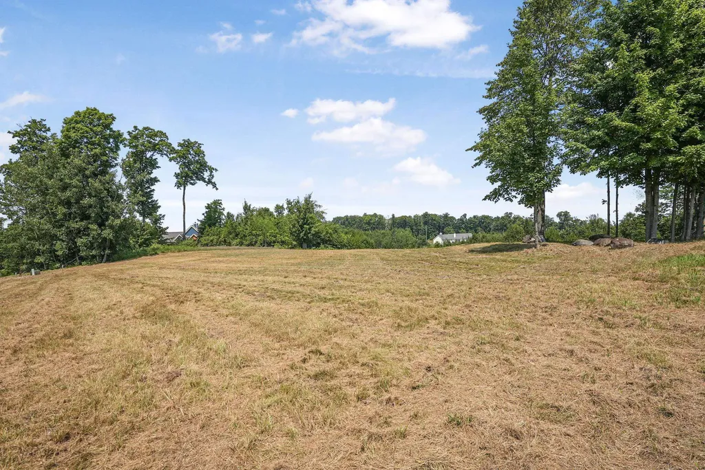 1912 N Blue Water Court Suttons Bay Township MI 49682