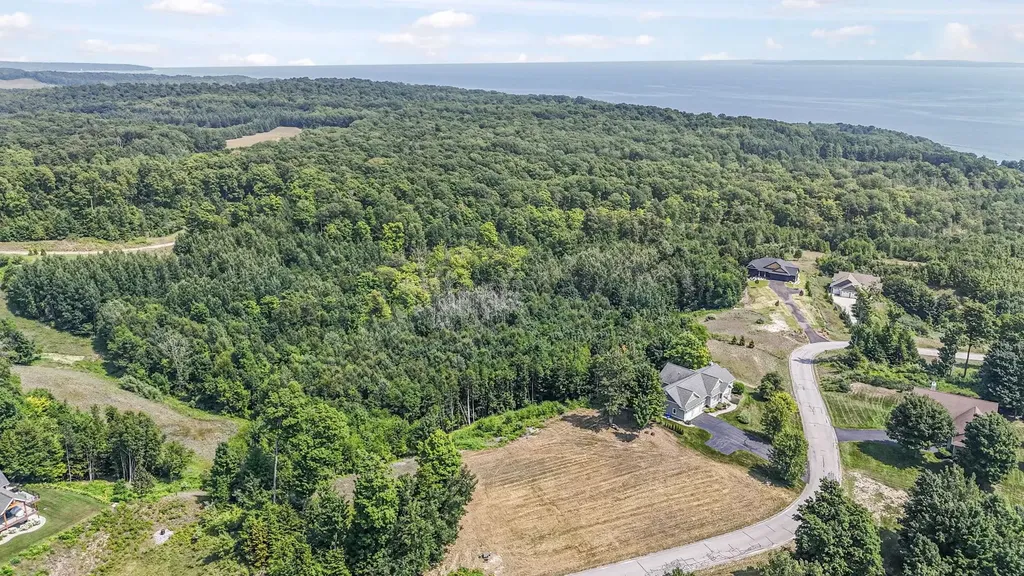 1912 N Blue Water Court Suttons Bay Township MI 49682