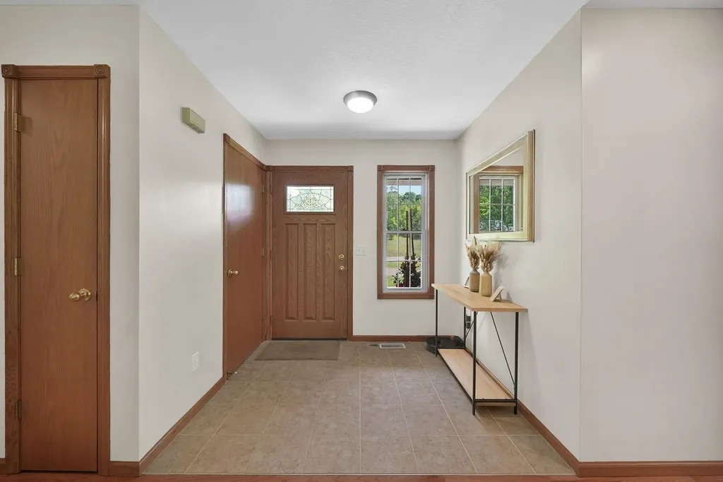 210 Cinnamon Lane East Bay Township MI 49696