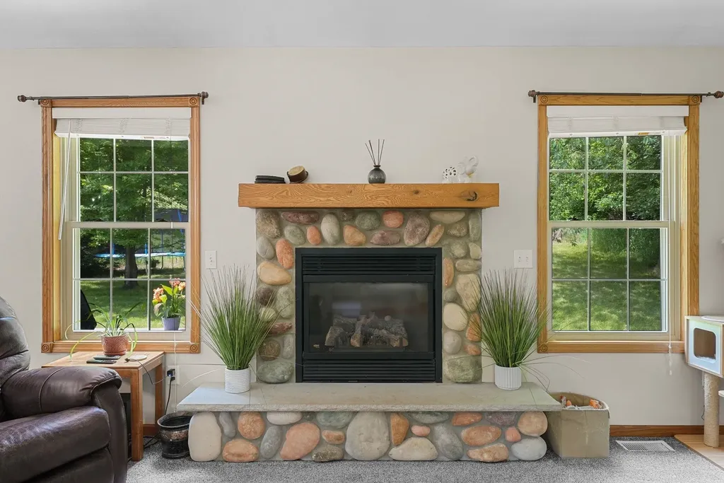 210 Cinnamon Lane East Bay Township MI 49696