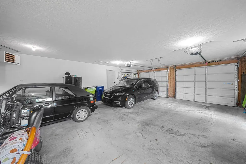 210 Cinnamon Lane East Bay Township MI 49696