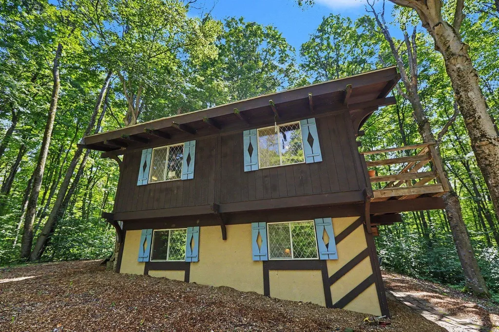 2774 Schafen Strasse Custer Township MI 49615
