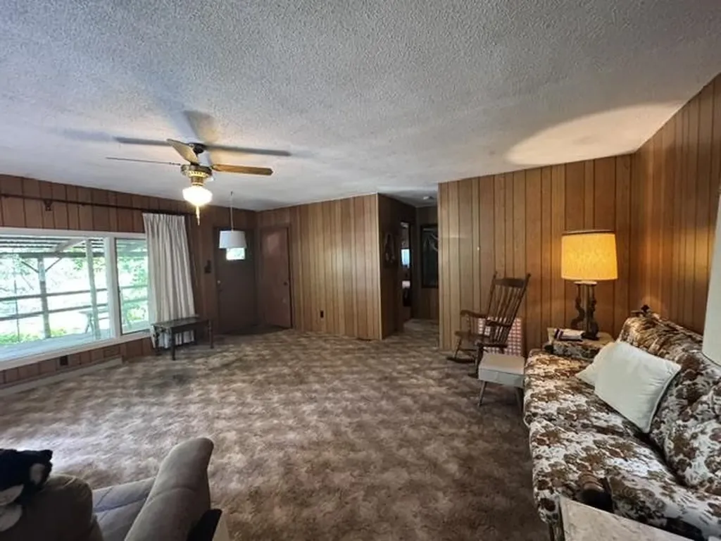 4724 Plum Valley Road NW Clearwater Township MI 49676