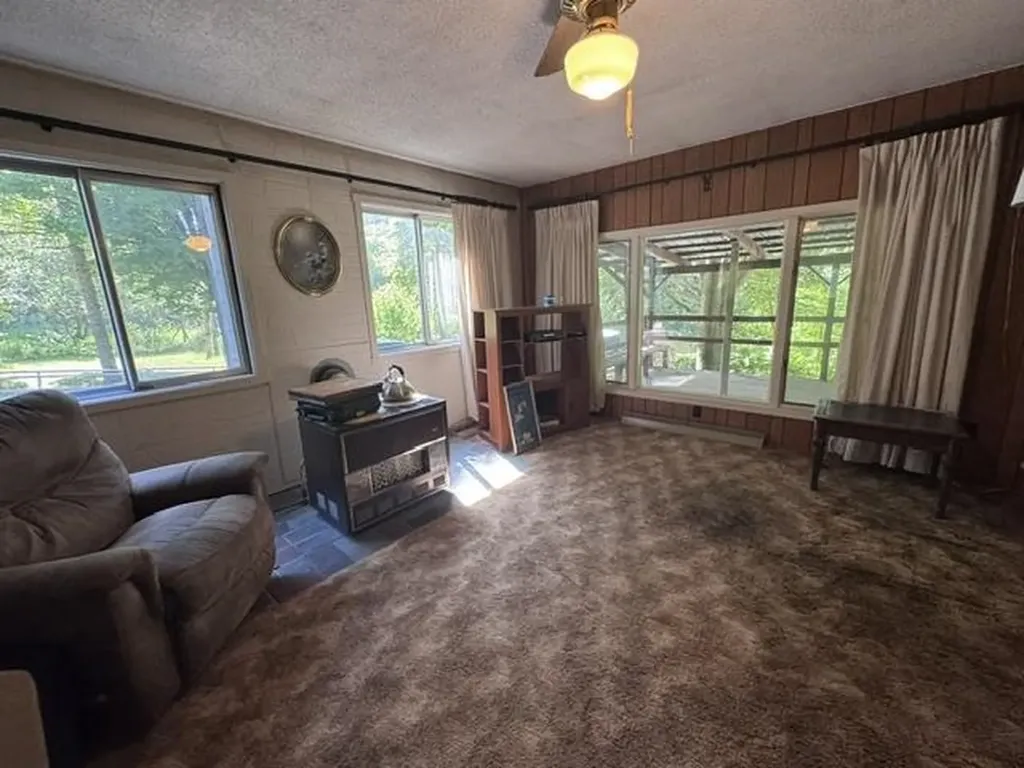 4724 Plum Valley Road NW Clearwater Township MI 49676