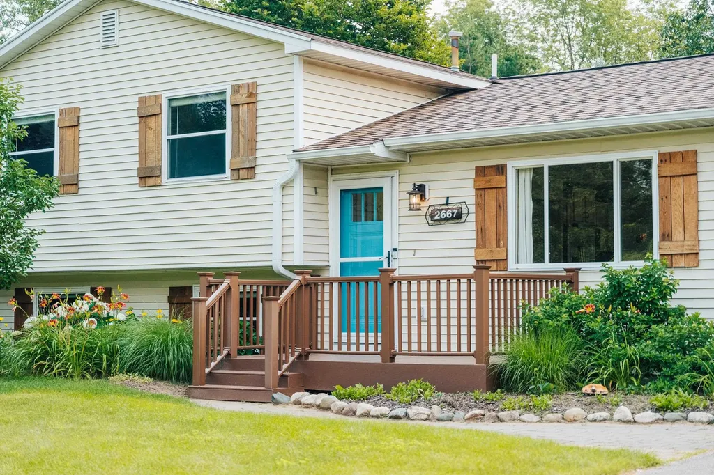 2667 Pine Breeze Drive Green Lake Township MI 49643