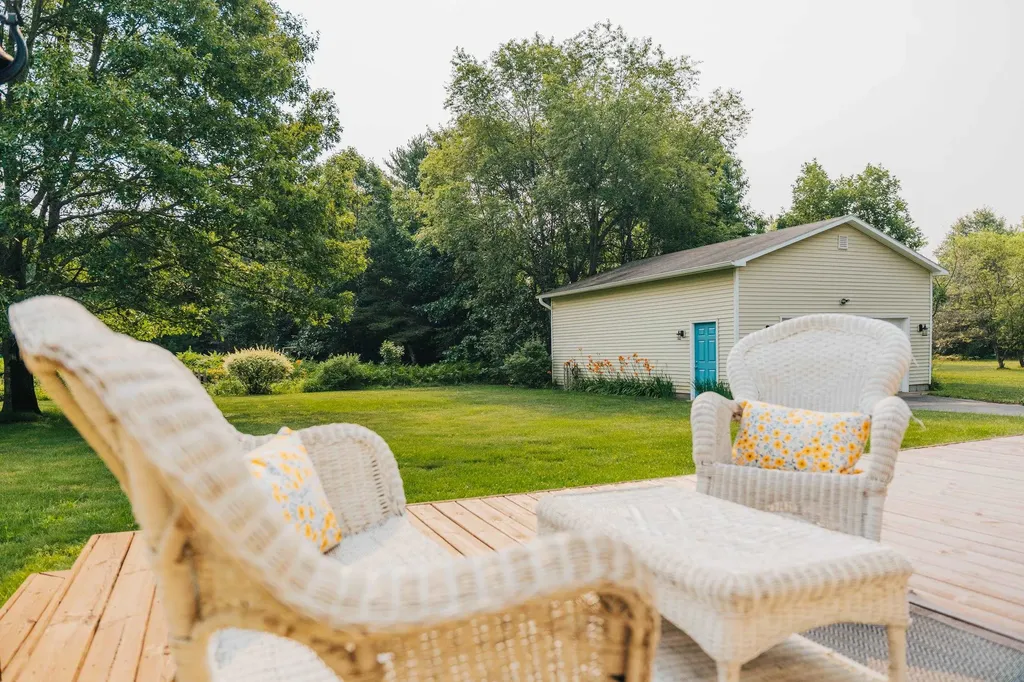 2667 Pine Breeze Drive Green Lake Township MI 49643