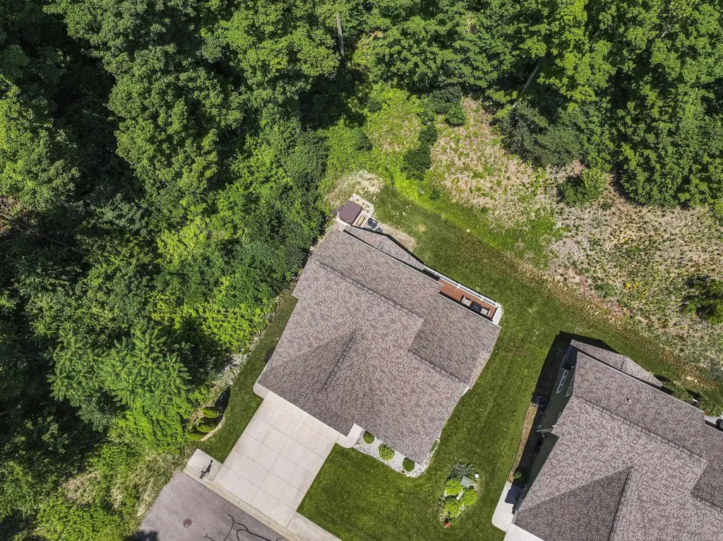 4294 Eagle Vale Garfield Charter Township MI 49684