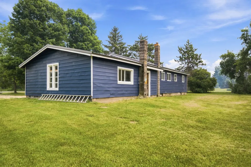 3490 S 37 Road Selma Township MI 49601