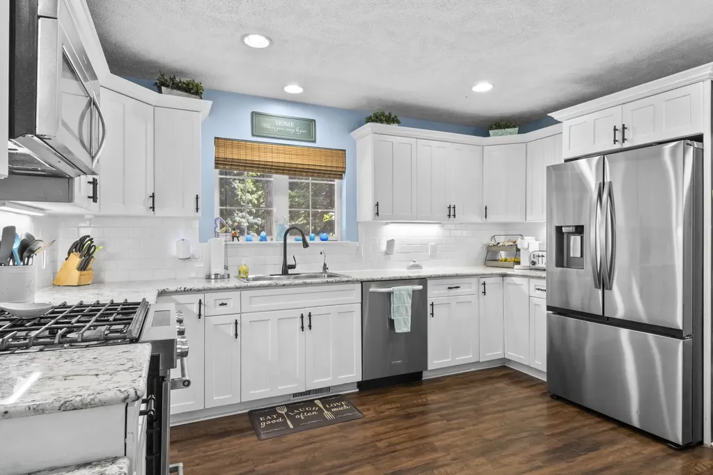 7752 Clearwater Court Acme Township MI 49690