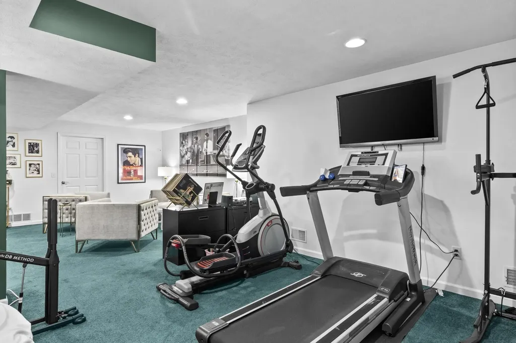 7752 Clearwater Court Acme Township MI 49690