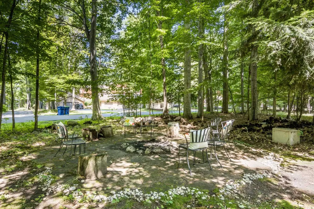 7752 Clearwater Court Acme Township MI 49690