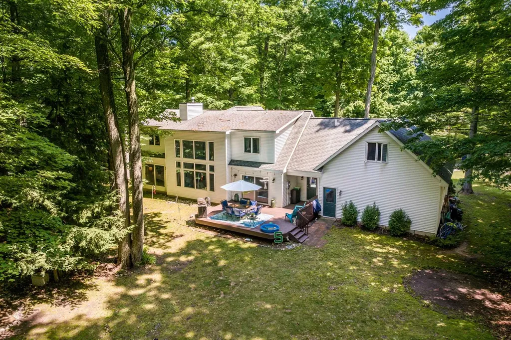 7752 Clearwater Court Acme Township MI 49690