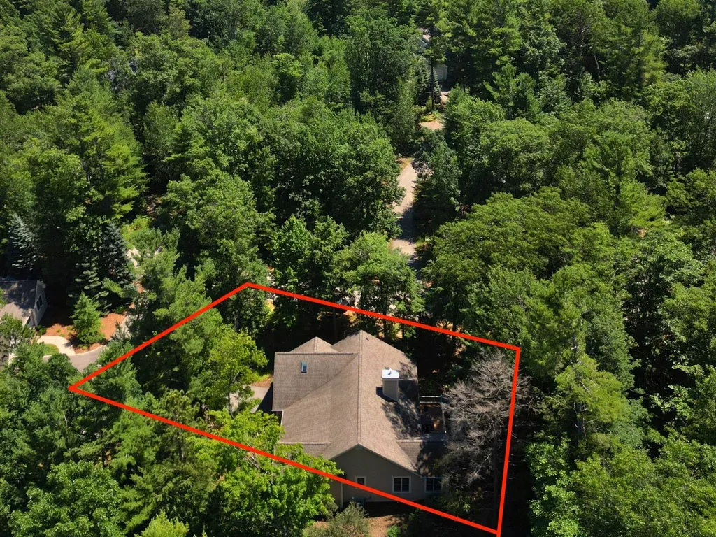 6 Twisted Oak Glen Arbor Township MI 49636