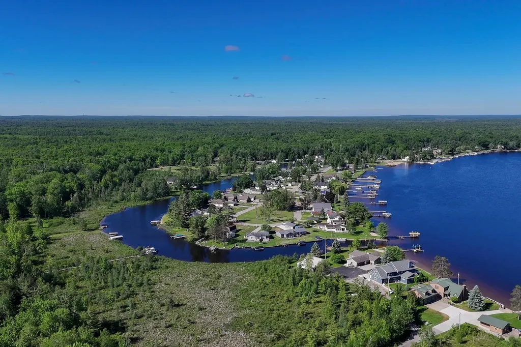 6801 Driftwood Cove Richfield Township MI 48656