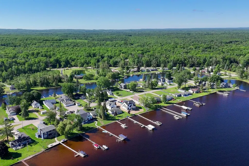 6801 Driftwood Cove Richfield Township MI 48656