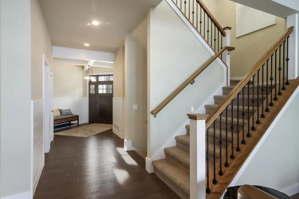 2755 Shore Wood Drive Peninsula Township MI 49686