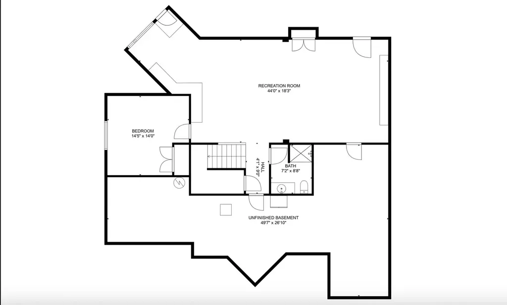 2755 Shore Wood Drive Peninsula Township MI 49686