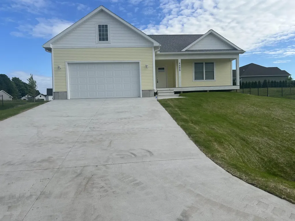 4499 Lamarche Circle Blair Township MI 49685