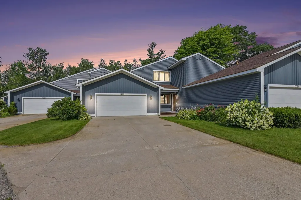 133 North Shore Drive West Cadillac City MI 49601
