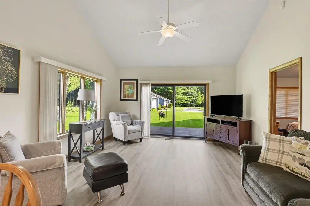 133 North Shore Drive West Cadillac City MI 49601