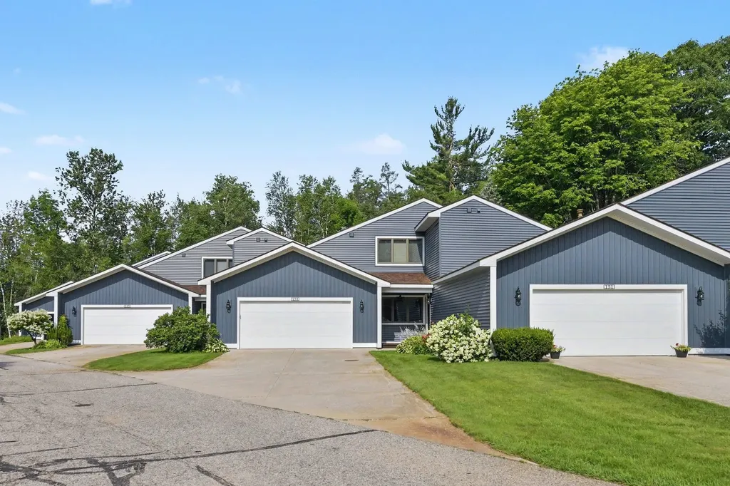 133 North Shore Drive West Cadillac City MI 49601