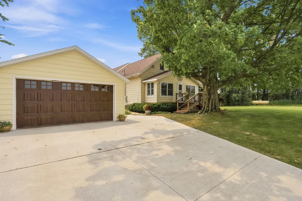 7815 Hibma Road Highland Township MI 49665