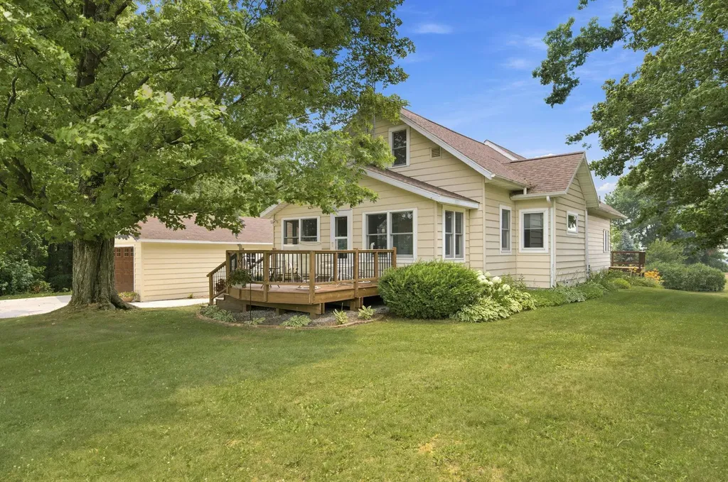 7815 Hibma Road Highland Township MI 49665