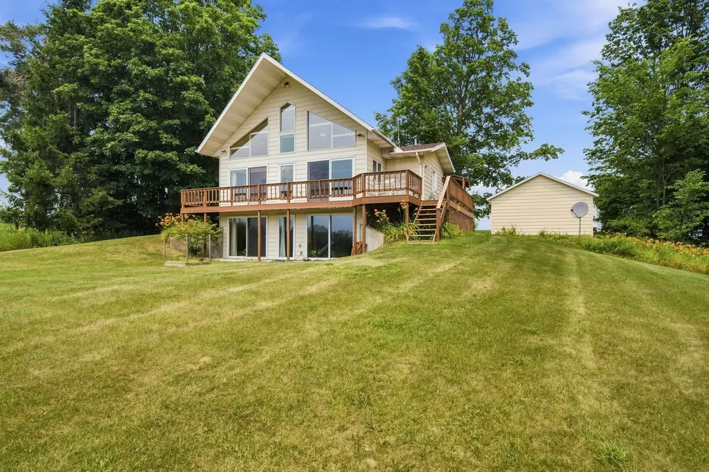 7815 Hibma Road Highland Township MI 49665