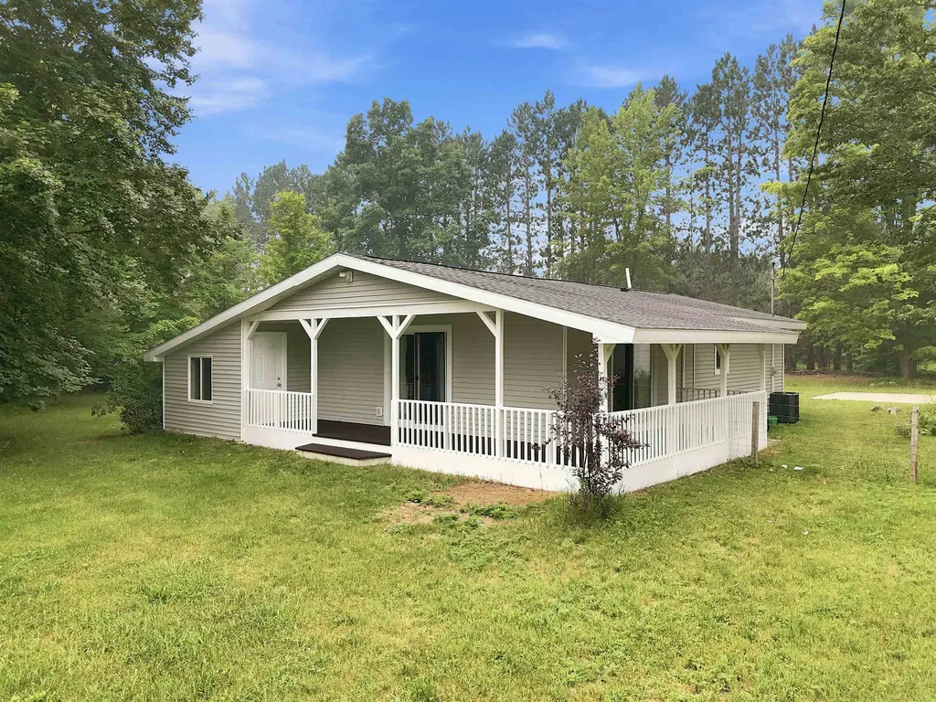2531 S 33 1/2 Road Cadillac City MI 49601