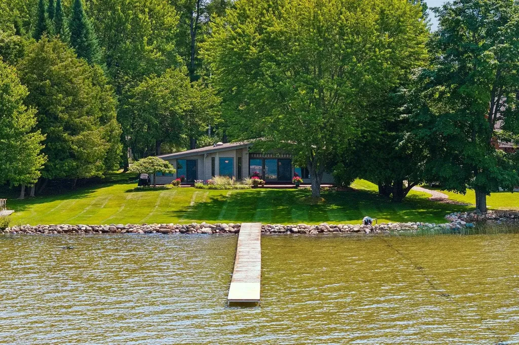 6246 White Birch Lane Custer Township MI 49615