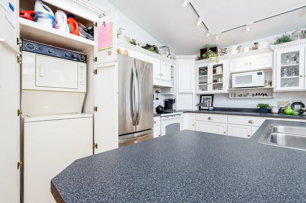 6123 Crystal Avenue Benzonia Township MI 49617