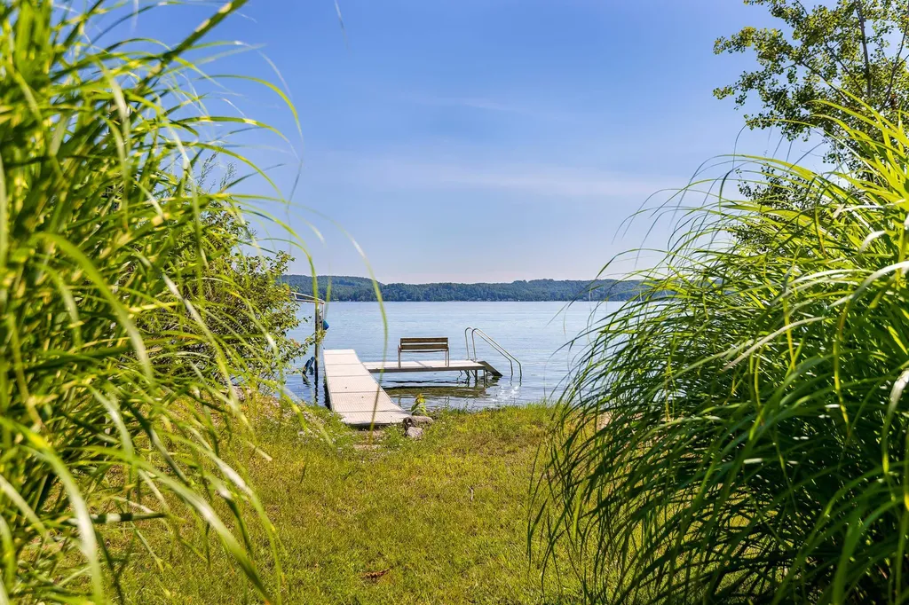 6123 Crystal Avenue Benzonia Township MI 49617