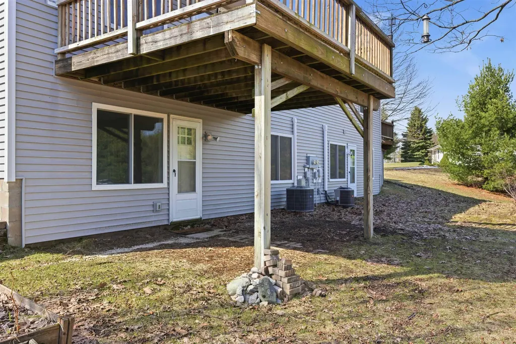 4398 & 4400 W Manhattan Long Lake Township MI 49685
