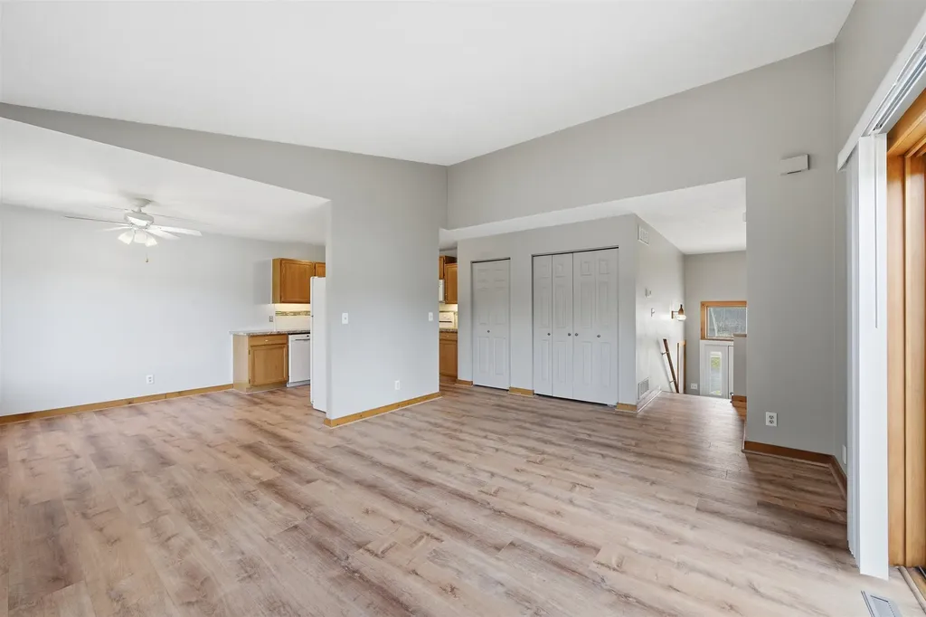 4398 & 4400 W Manhattan Long Lake Township MI 49685