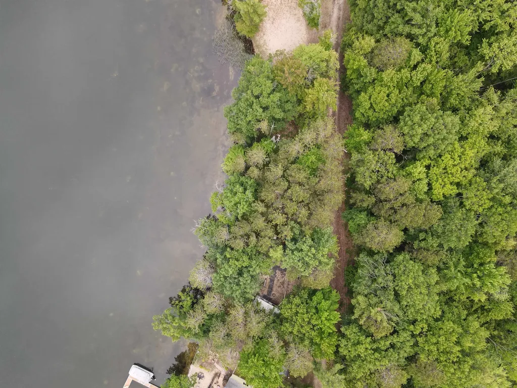 5588 Pinecone Road Green Lake Township MI 49643
