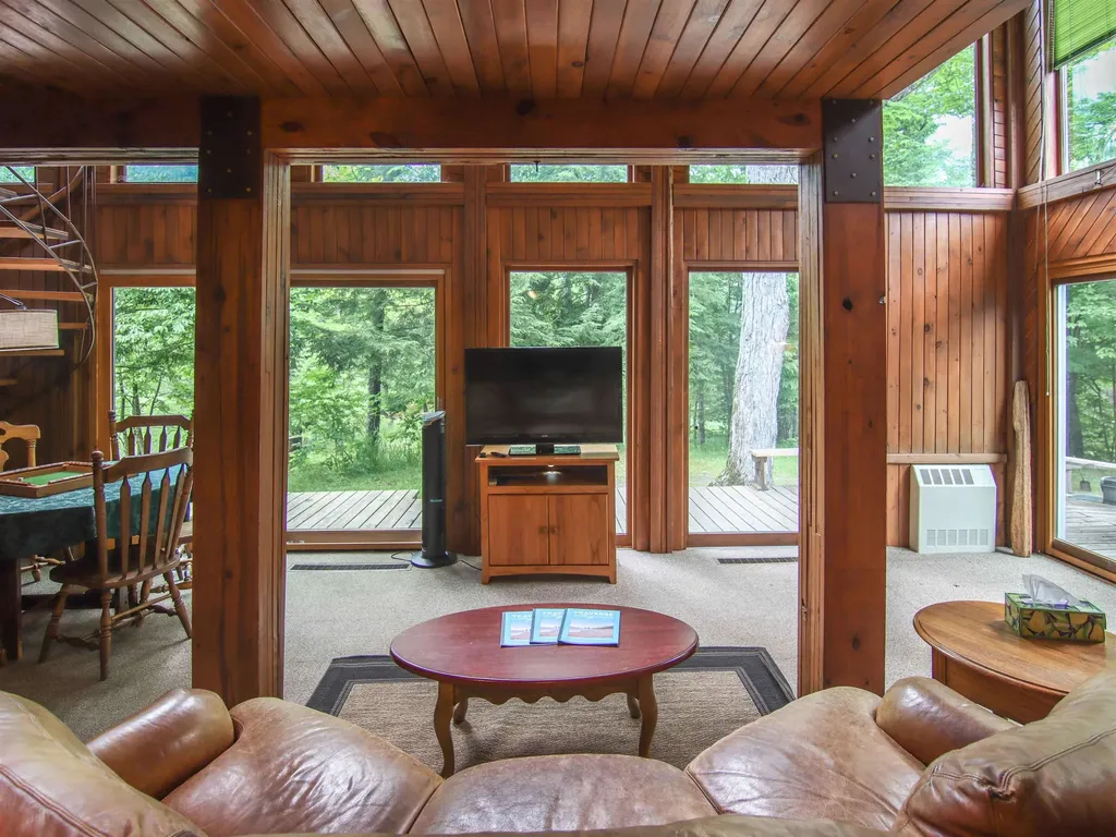 15651 Holly Drive Springdale Township MI 49683