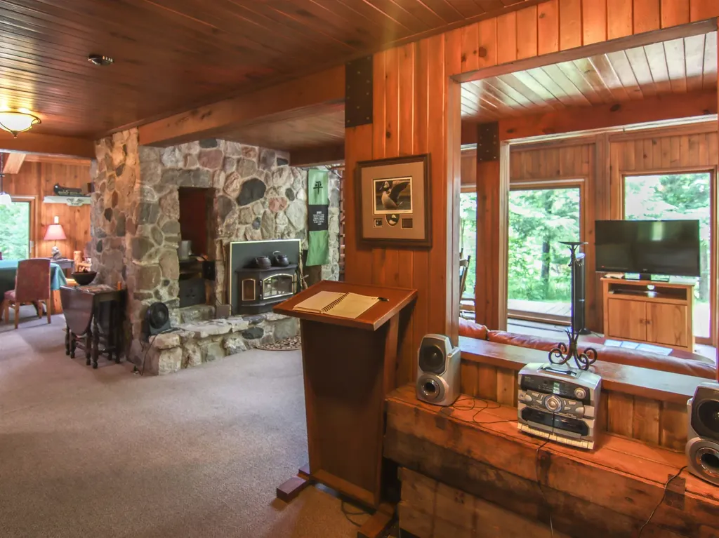 15651 Holly Drive Springdale Township MI 49683