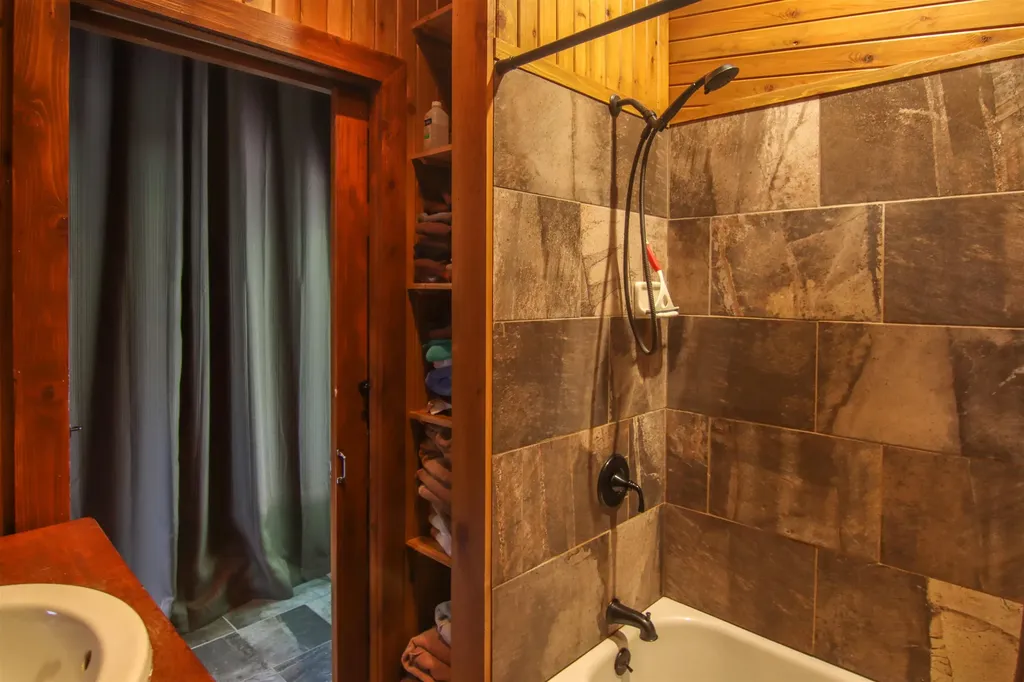 15651 Holly Drive Springdale Township MI 49683